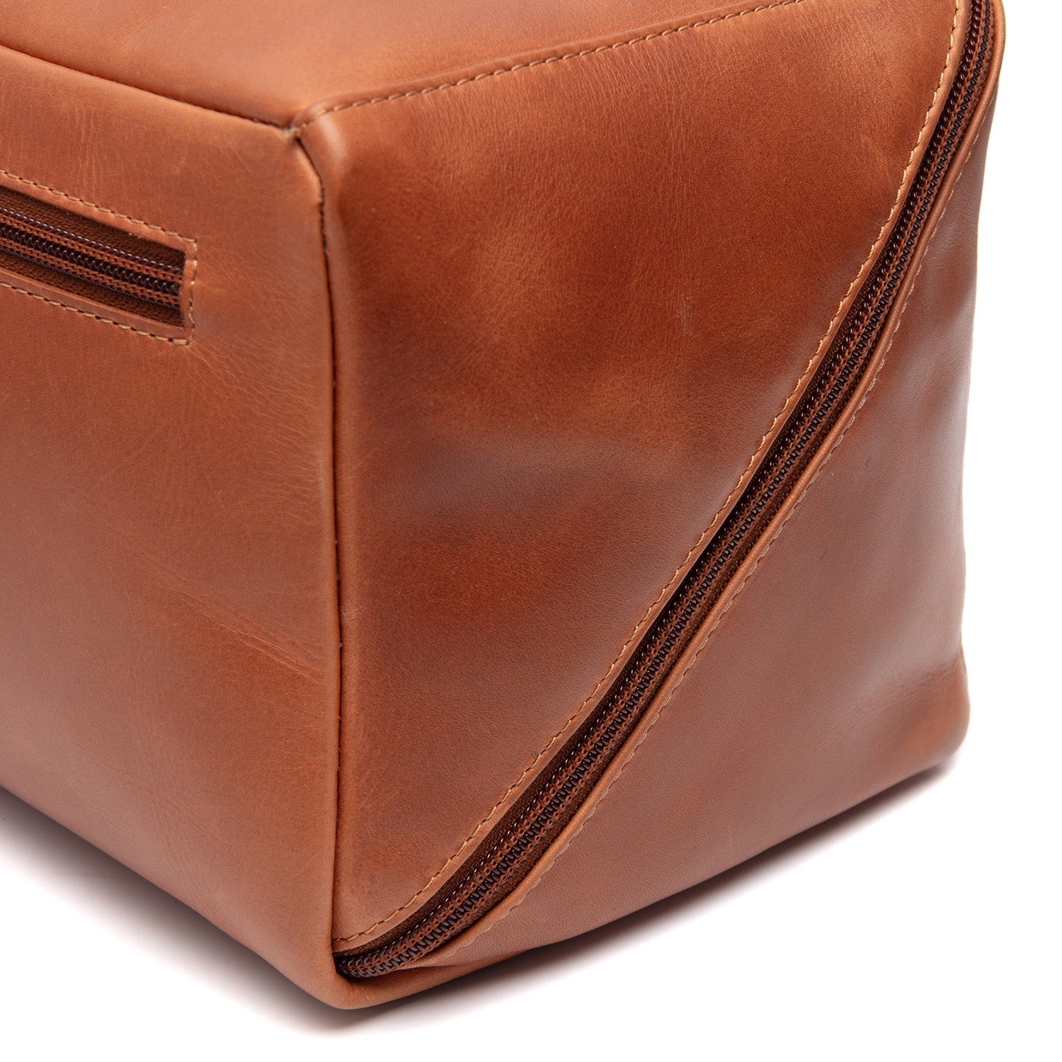 The Chesterfield Brand Trevia Toiletry Bag, Cognac