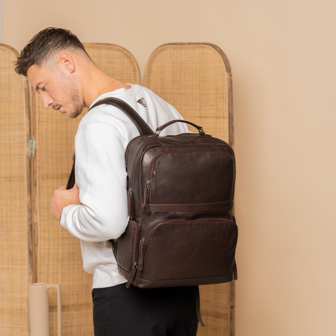 The Chesterfield Brand Lennox Backpack 17", Brown