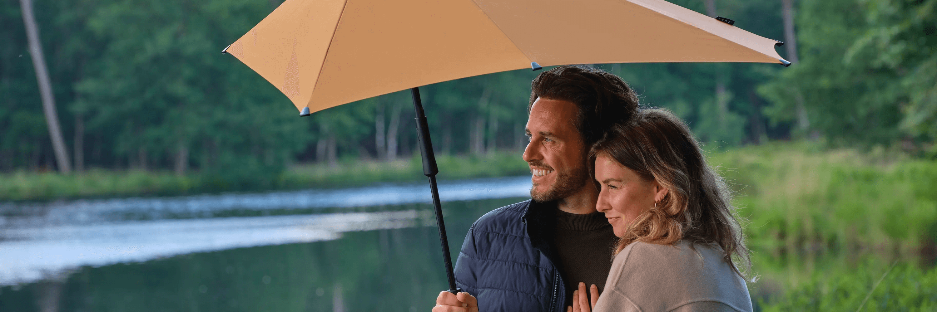 Senz paraplyer och väskor – vindresistenta och hållbara hos Care of Carry