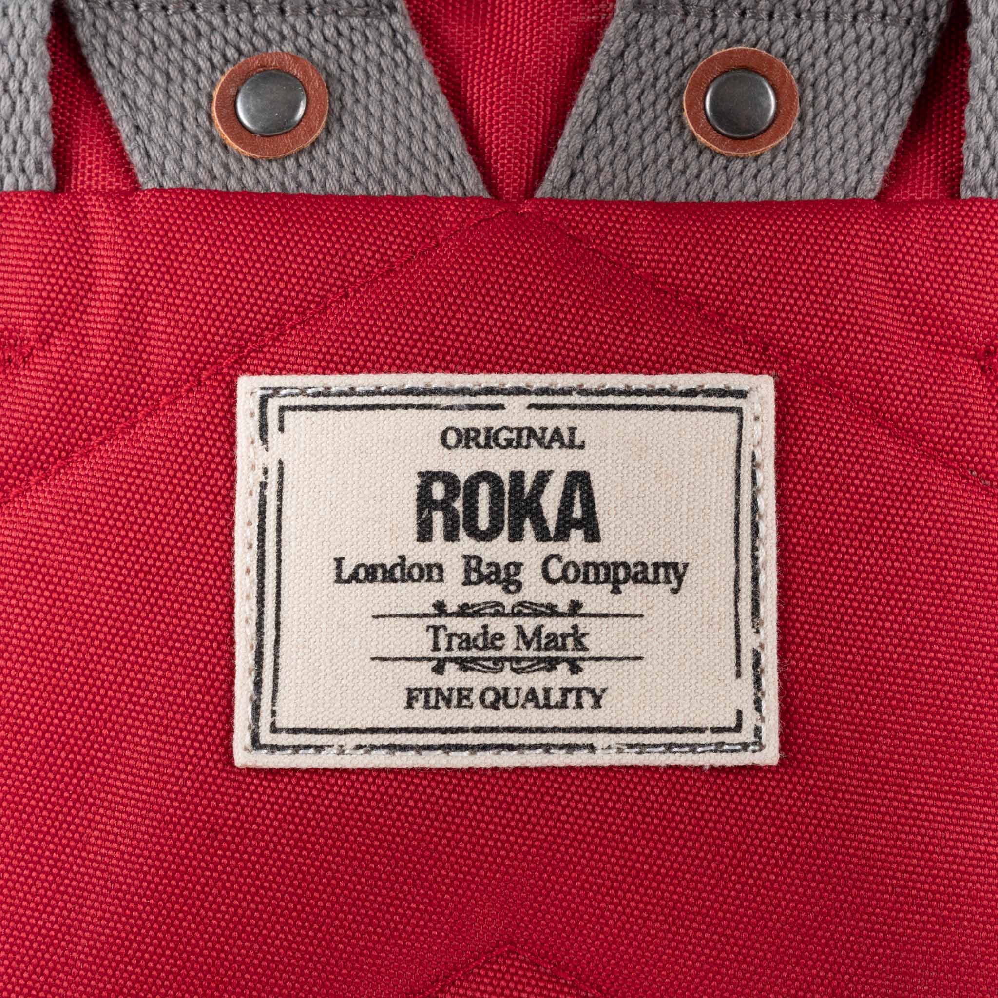 ROKA London Finchley A Medium Ryggsäck, Mars Red