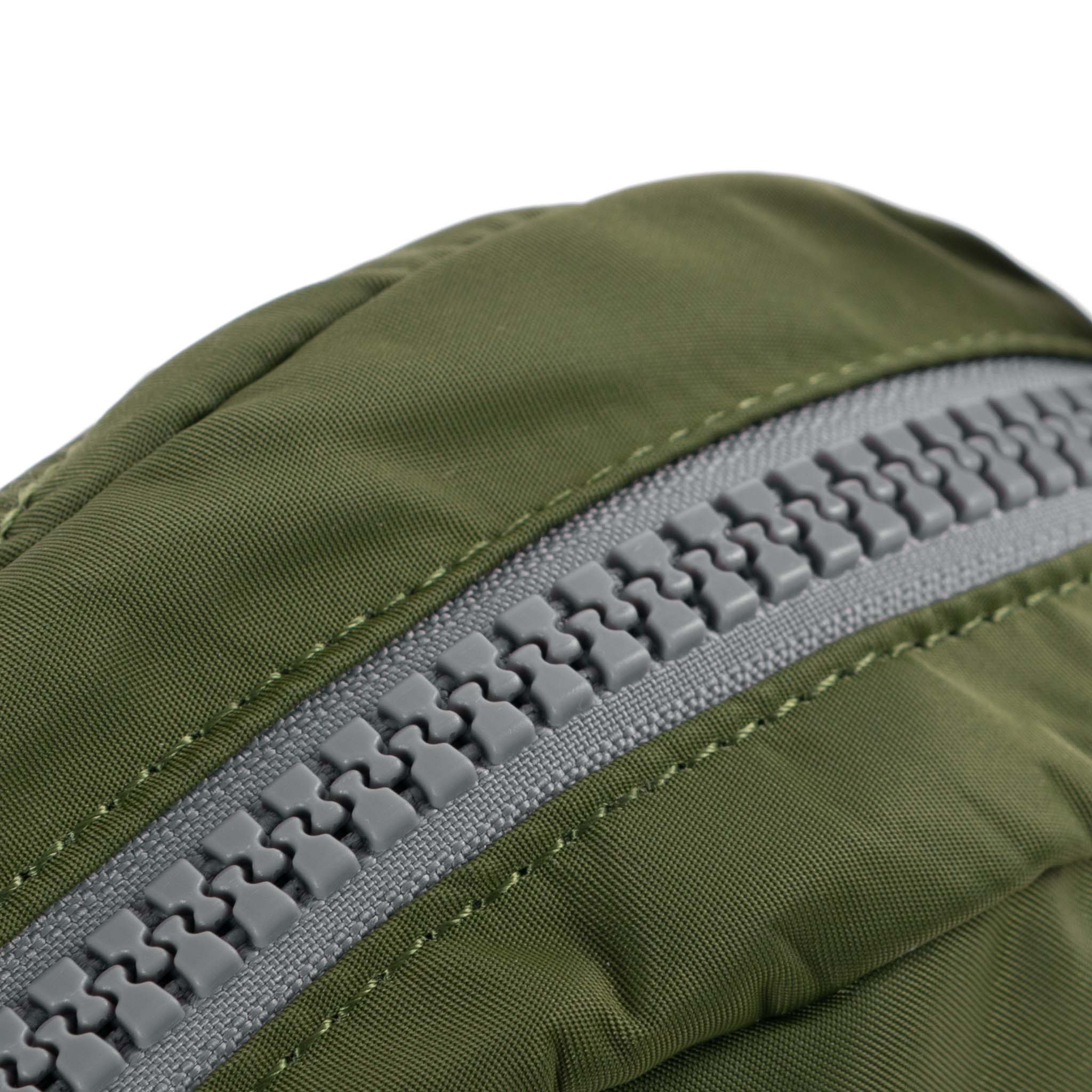 ROKA London Paddington B Axelremsväska, Avocado