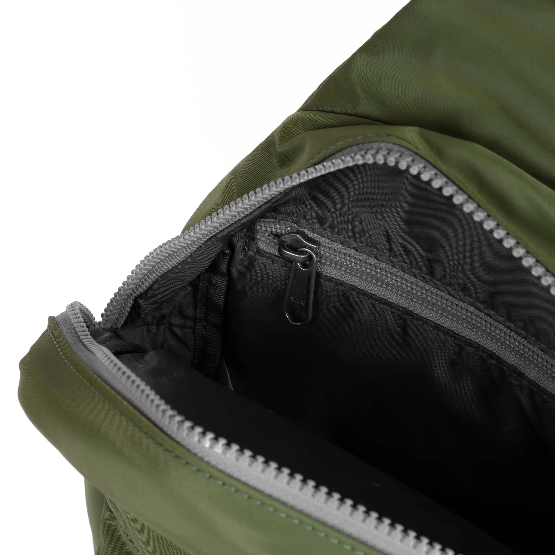 ROKA London Willesden Sling Bag, Avocado