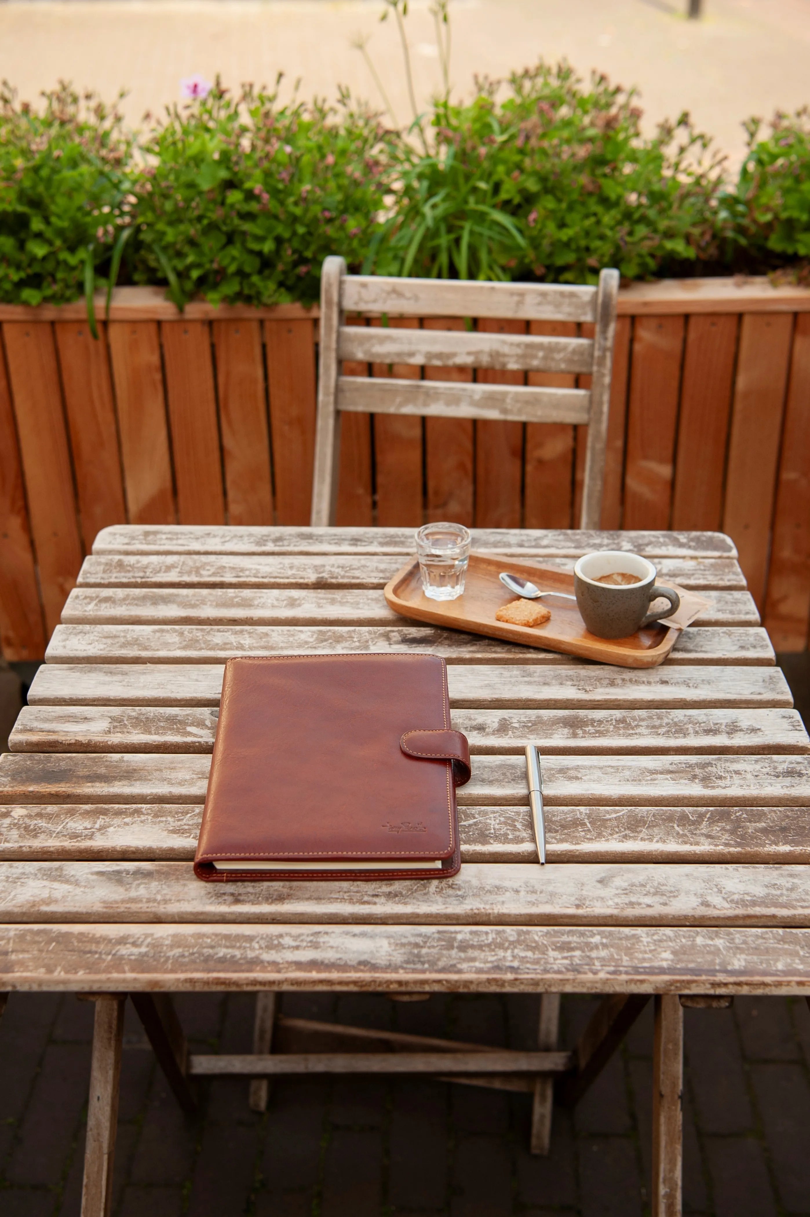 Tony Perotti A5 Folder Standard with Tablet Pocket, Dark Brown