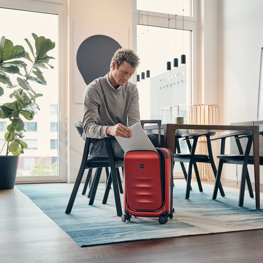 Victorinox Spectra 3.0, Exp. Frequent Flyer Carry-On, Storm