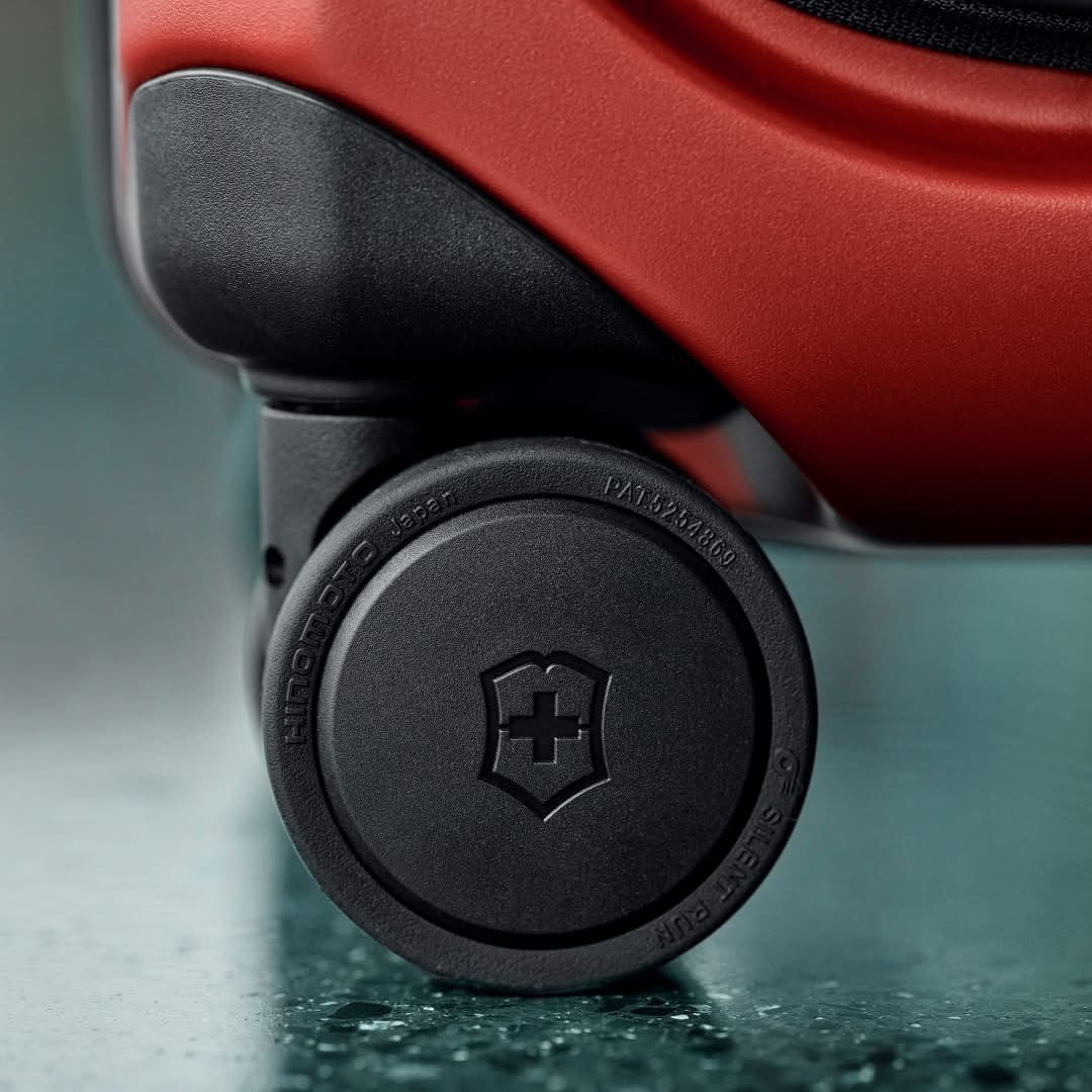 Victorinox Spectra 3.0, Exp. Global Carry-On, Victorinox Red