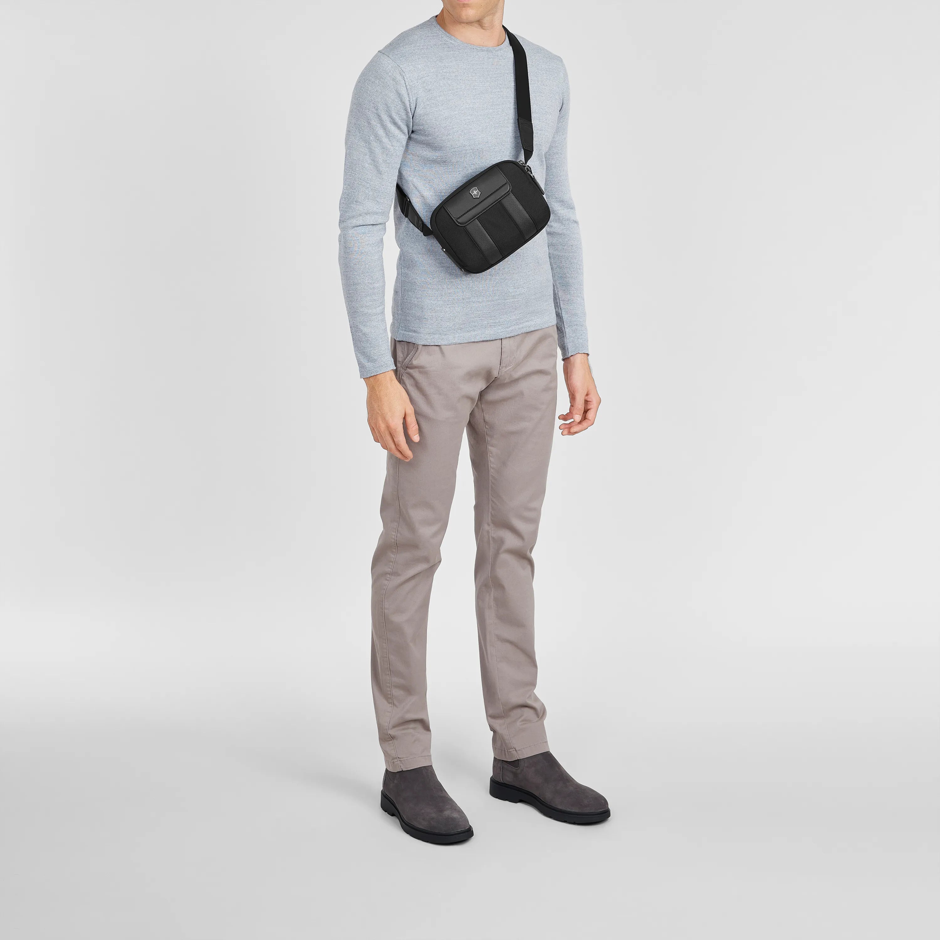 Victorinox Architecture Urban2, Compact Crossbody Bag, Ballistic nylon, Black