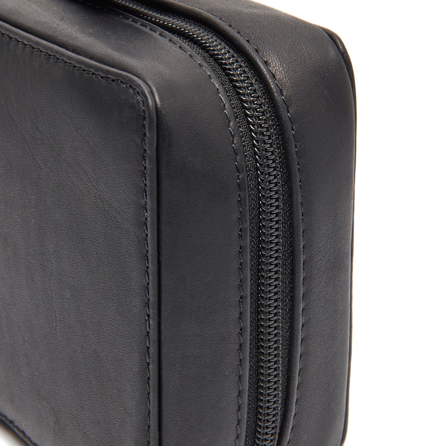 The Chesterfield Brand Ardan Tech Kit Organizer, Black