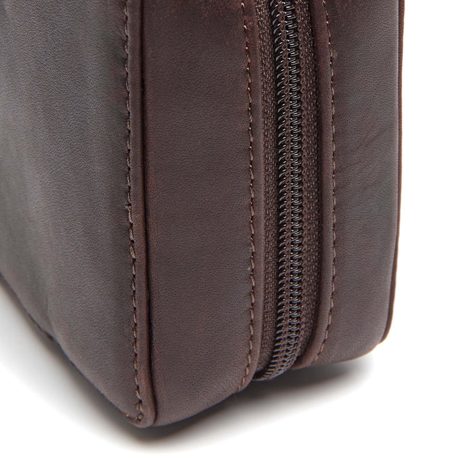 The Chesterfield Brand Ardan Tech Kit Organizer, Brown