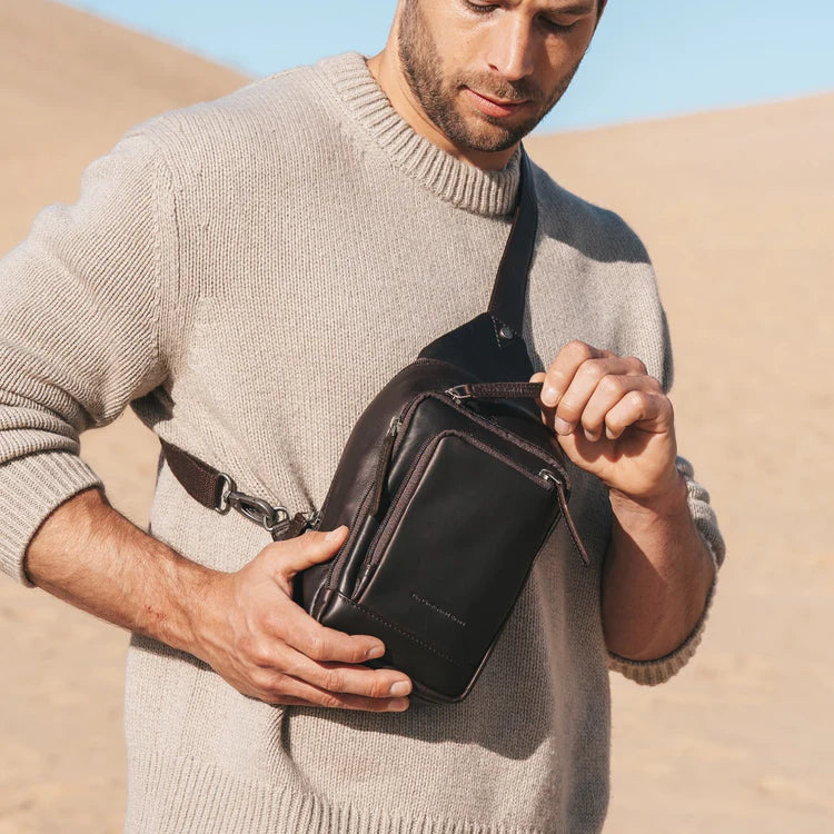 The Chesterfield Brand Riga Crossbodyväska, Brun