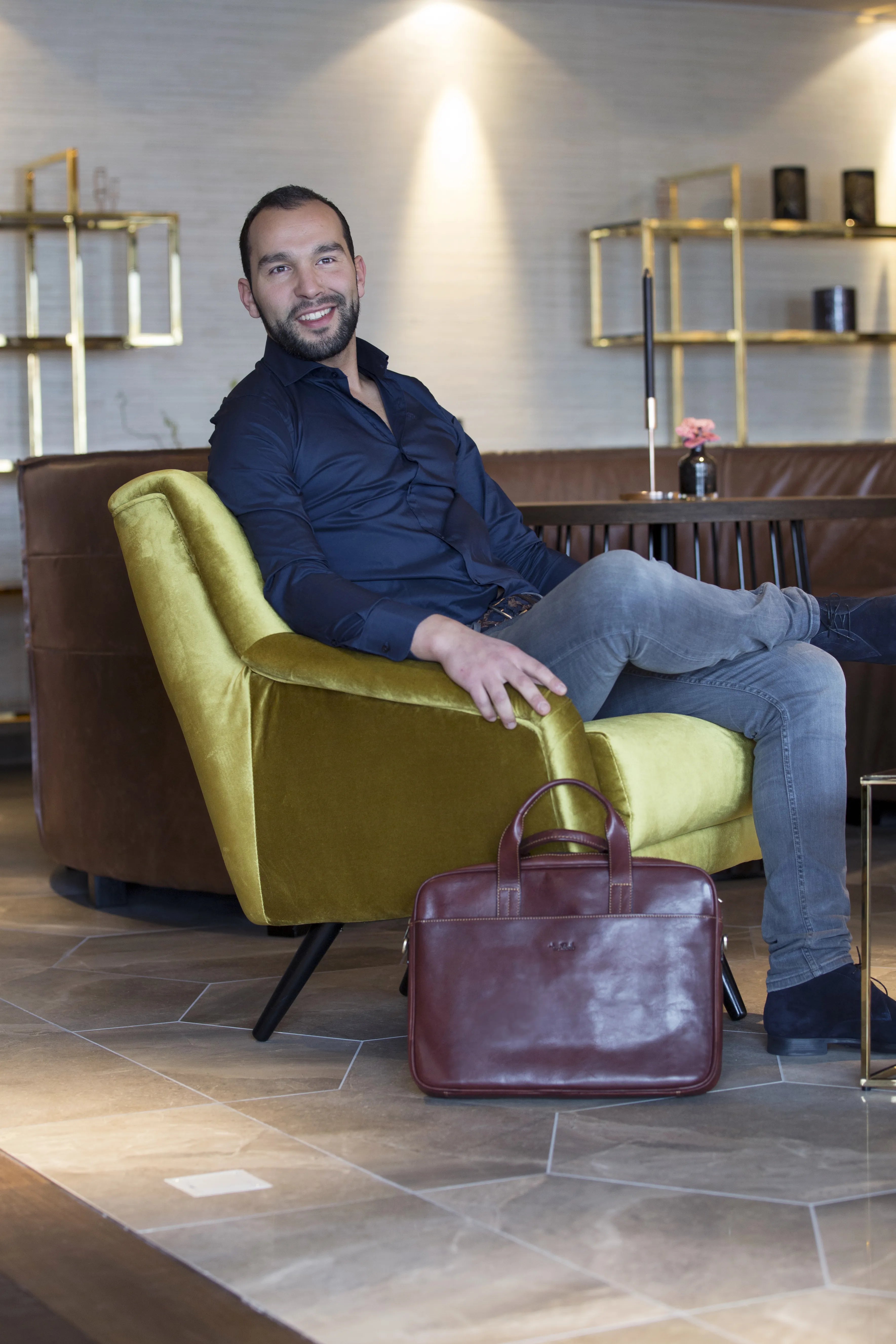 Tony Perotti 1 Compartment Laptop Bag, Dark Brown