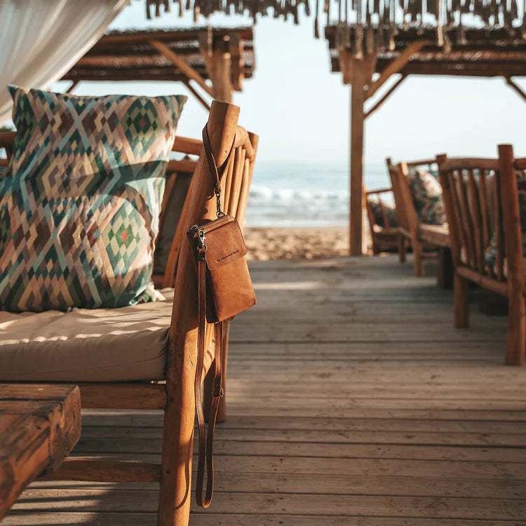 The Chesterfield Brand Malaga Mobilväska, Cognac